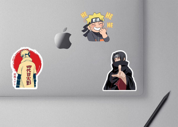close laptop mockup(nureto pack)